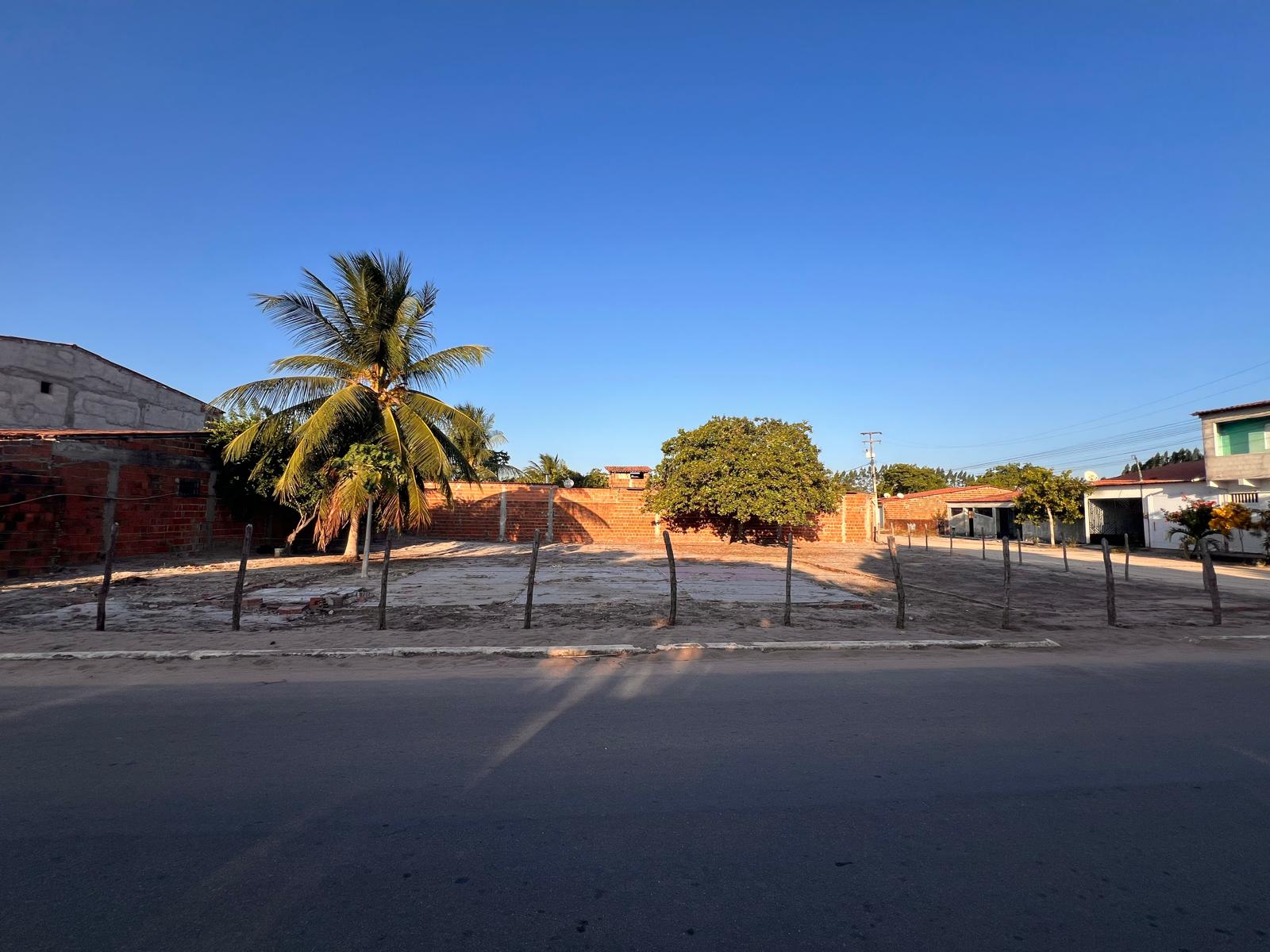 Foto do local da Kitnet Conforto — área externa, vista 2